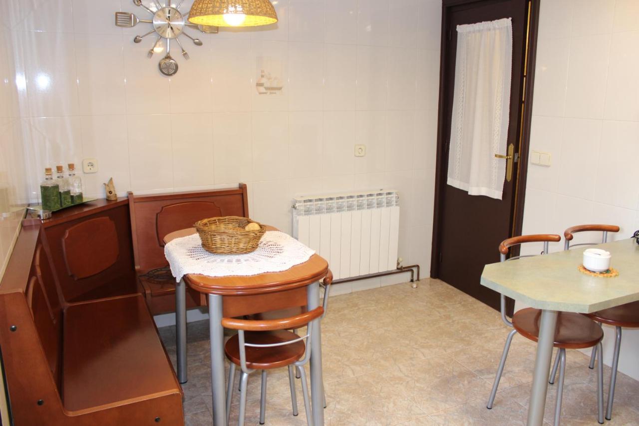 Camino Del Prado Guest House Santa Maria la Real de Nieva Ngoại thất bức ảnh