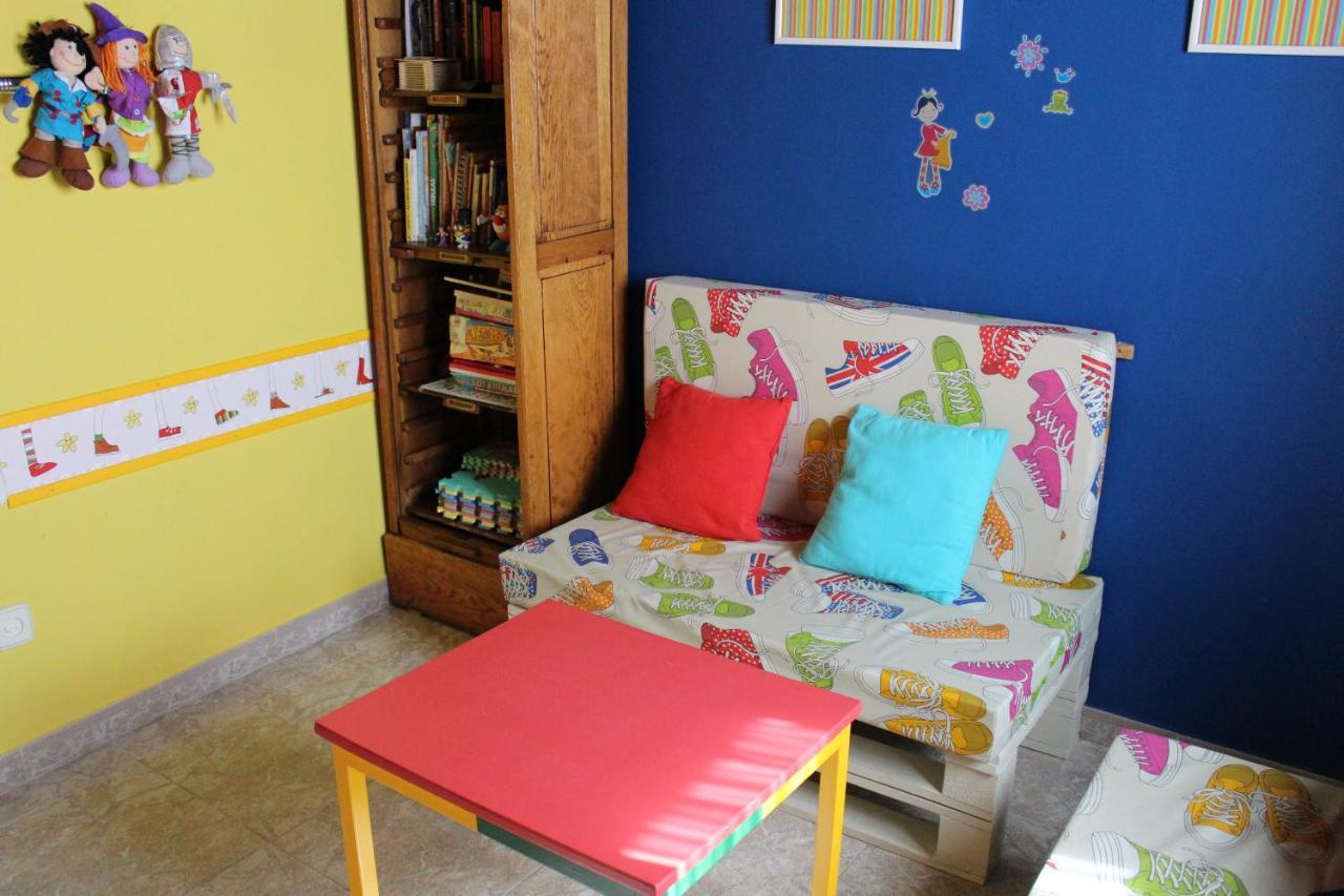 Camino Del Prado Guest House Santa Maria la Real de Nieva Ngoại thất bức ảnh